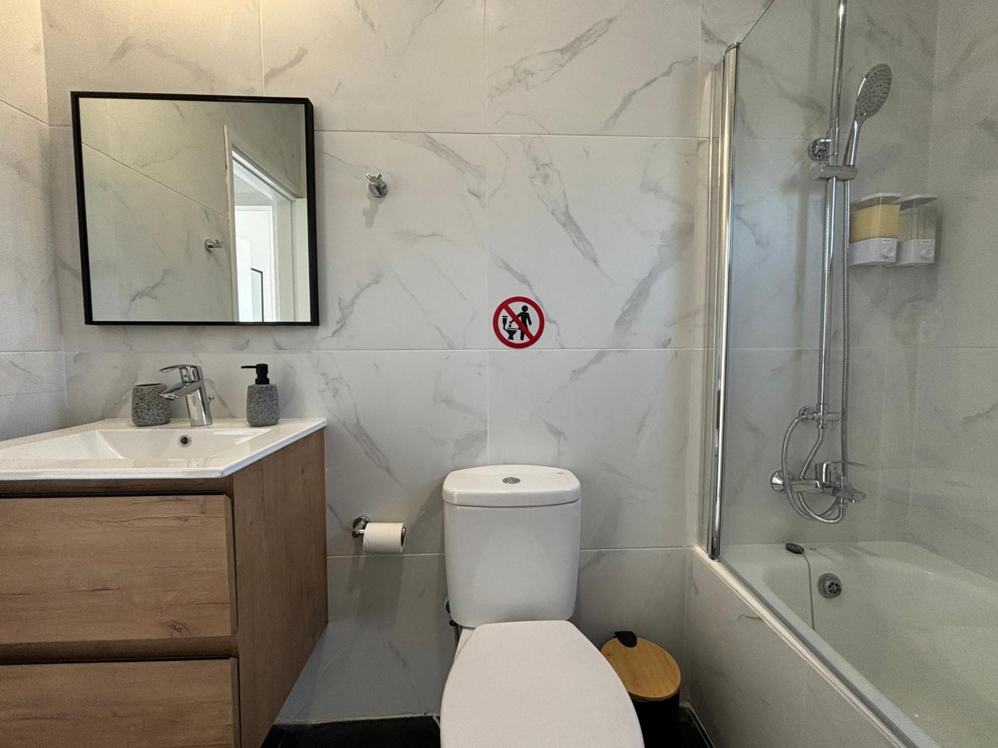 Apartament Faros Seabreeze 1b, Pool, Seaside, Pafos