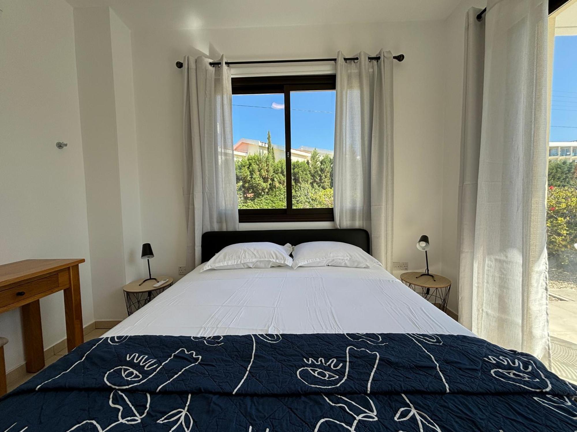 Faros Seabreeze 1b, Pool, Seaside, Apartament